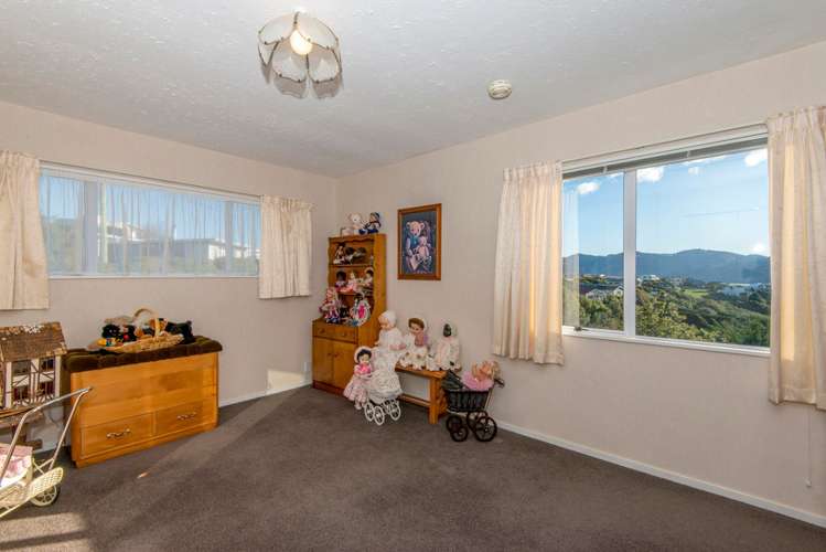 27 Ranui Crescent Diamond Harbour_16