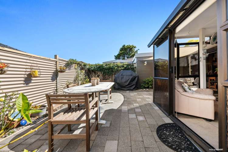 2/11 Abercrombie Street Howick_14