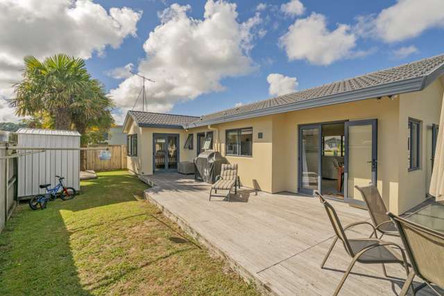 41 Charles Green Drive Cooks Beach_3