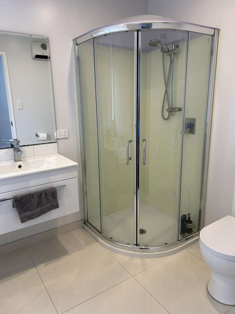 4 Wiersma Lane Wigram_11