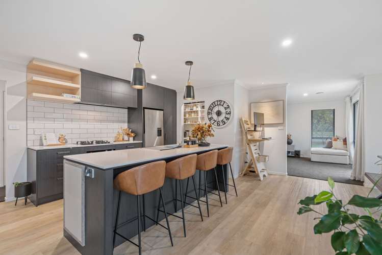 67 Mackesy Road Parahaki_8