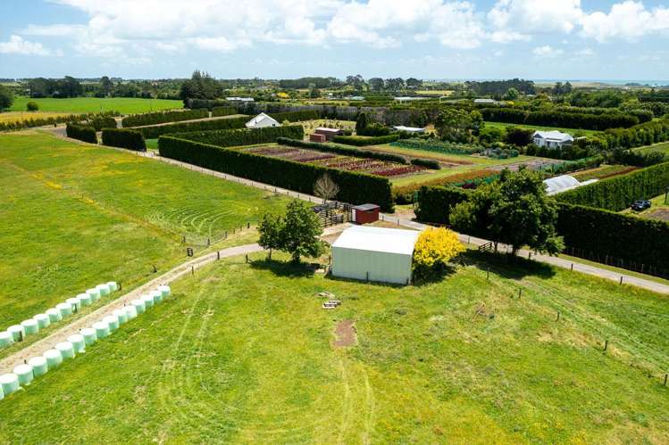 202 Kairau Road East Waitara_7