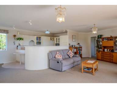 105 Kemp Road_3
