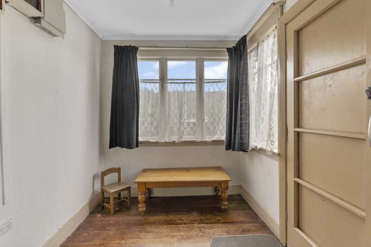 122 Waikawa Road Picton_11