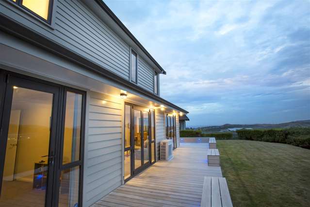 12 Aoraki Rise Aotea_2