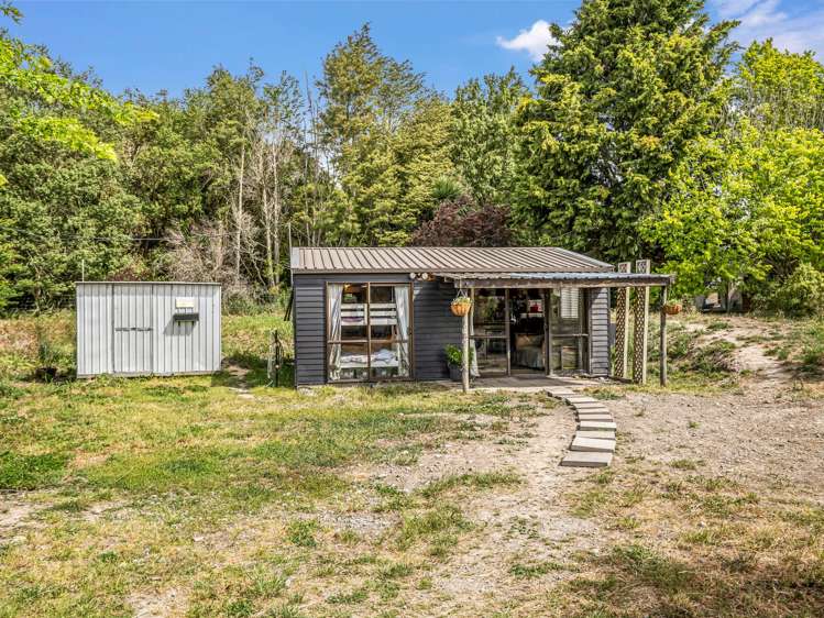 12 Swamp Road Cust_6