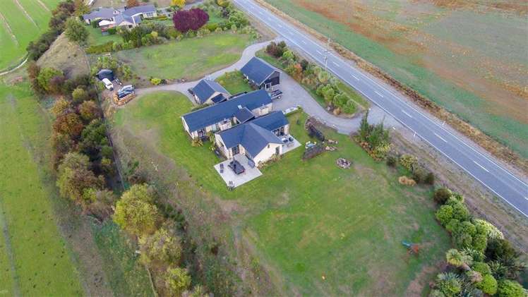 447 Riverbank Road Wanaka_18