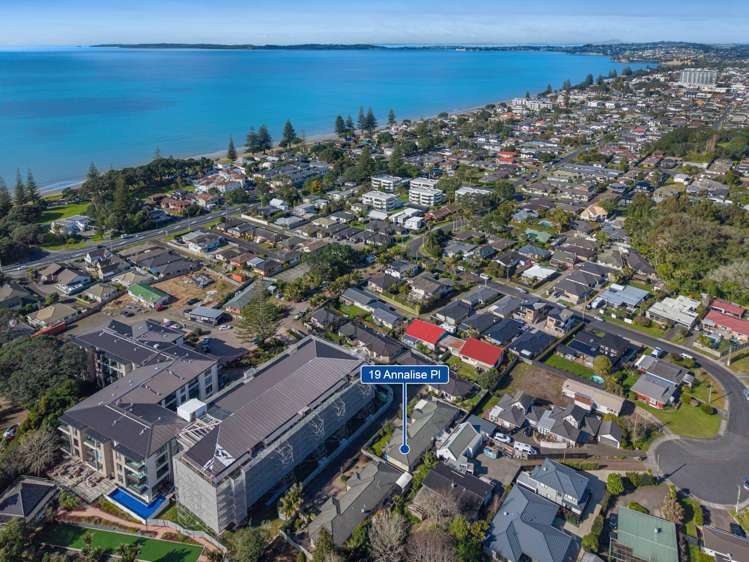 19 Annalise Place Orewa_21