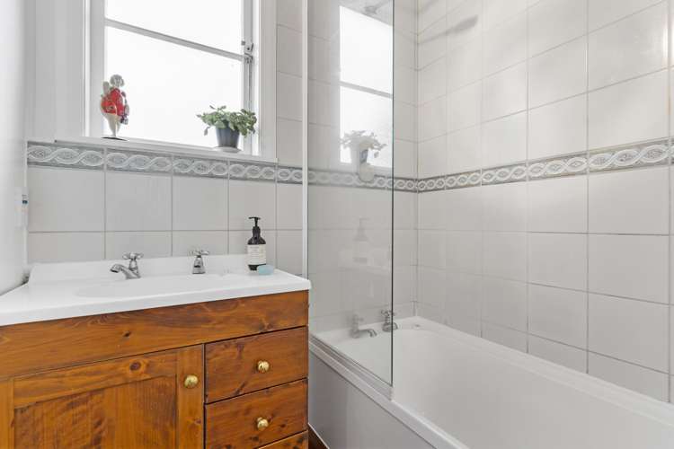 25 Mariri Road Onehunga_12