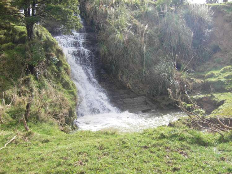 125 Te Mahoe Road Mokau_4