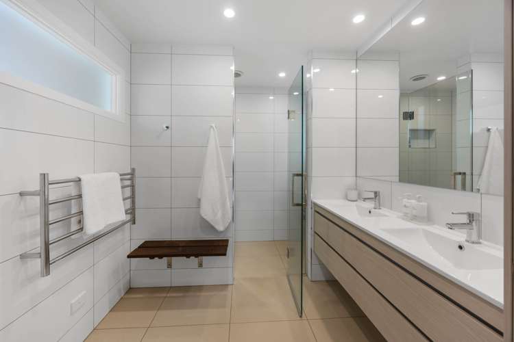 15 Rewa Road Three Kings_16