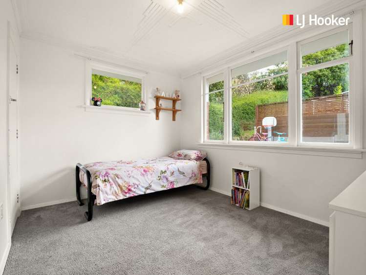 165 Easther Crescent Kew_11