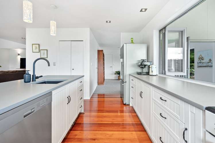 24 Coalhill Lane Kiripaka_16