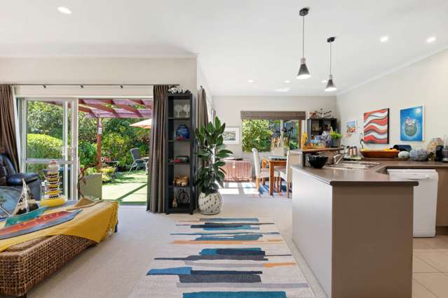 37 Admirals Court Drive Greenhithe_2