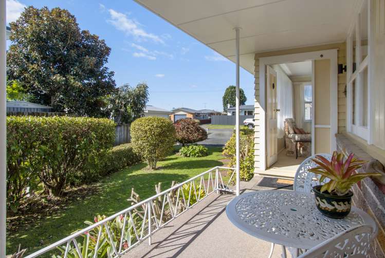 6 Gledstane Road Katikati_11