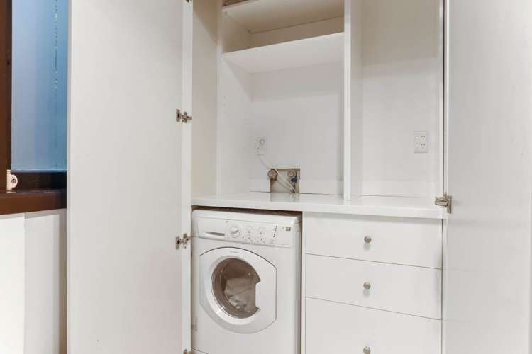 512a West Coast Road Oratia_13