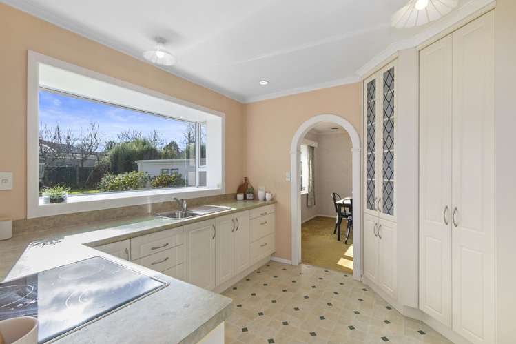 557 Fergusson Drive Trentham_1