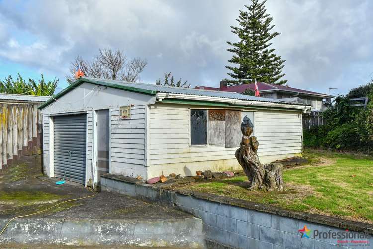 35 Ashgrove Road Mangere_9
