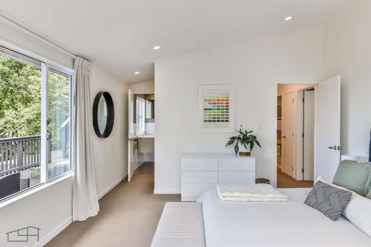 100 Huia Road Titirangi_27