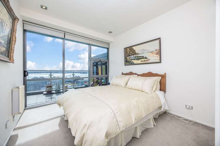 1602/30 Beach Road Auckland Central_23