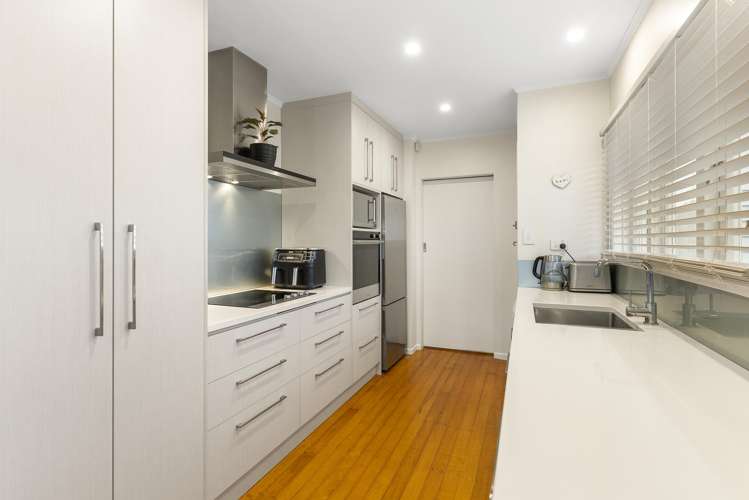 75 Commissariat Road Mount Wellington_5