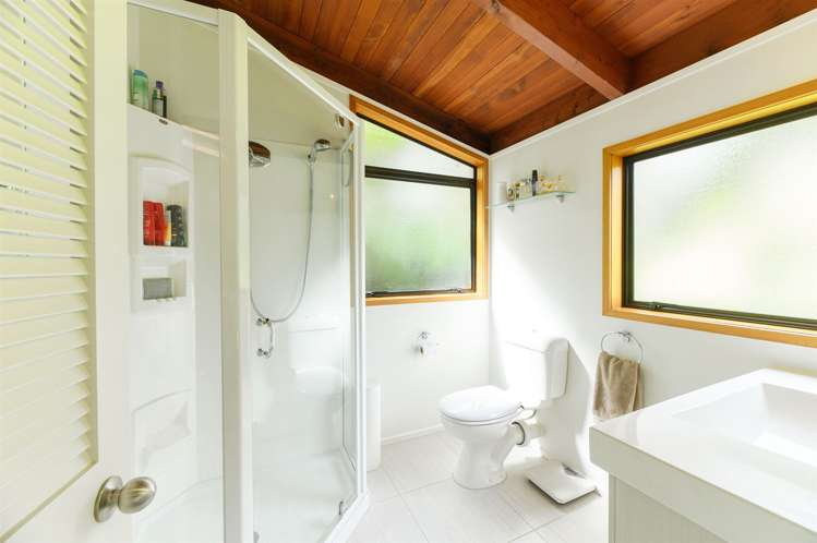 2/57 Pupuke Road Birkenhead_12