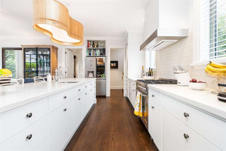 6 Wairarapa Terrace Merivale_9