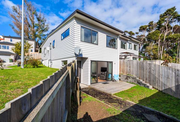 6/75 Tamahere Drive Glenfield_0