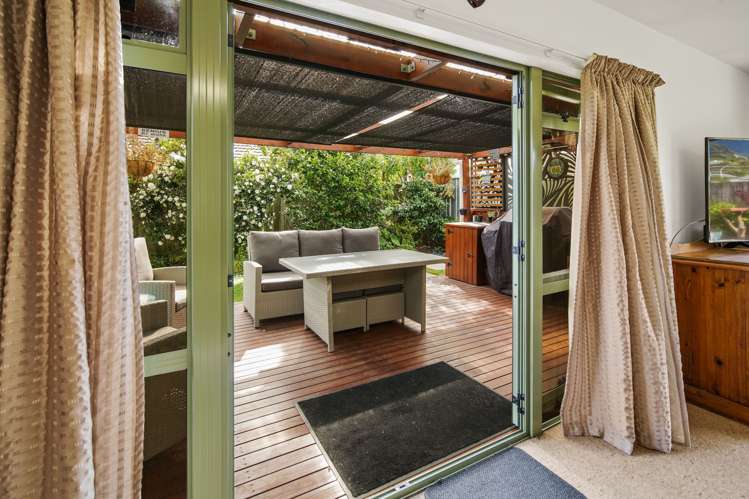 68 Kingsford Drive Stoke_13