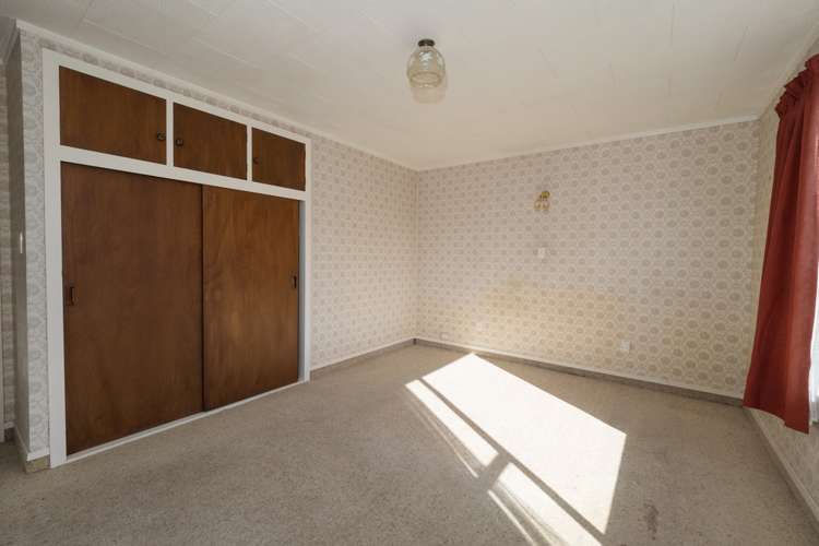 5 Burton Place Allenton_11