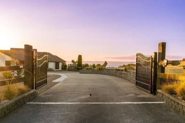 31 Glenroy Place Tikitere_2