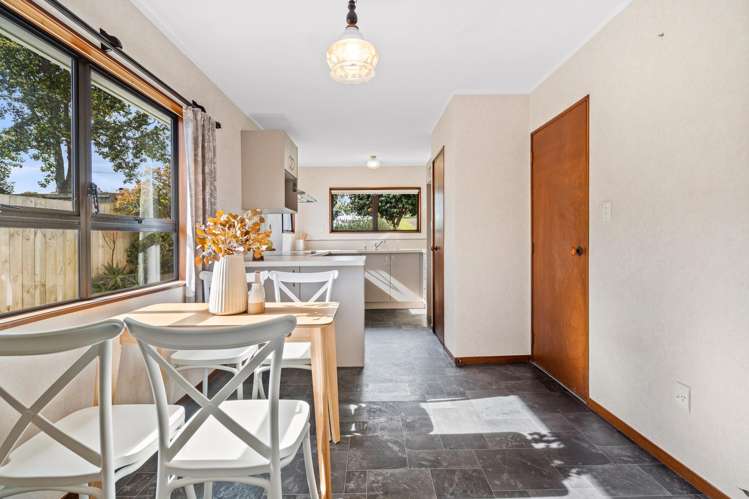 1/7 Crawford Crescent Te Kamo_10