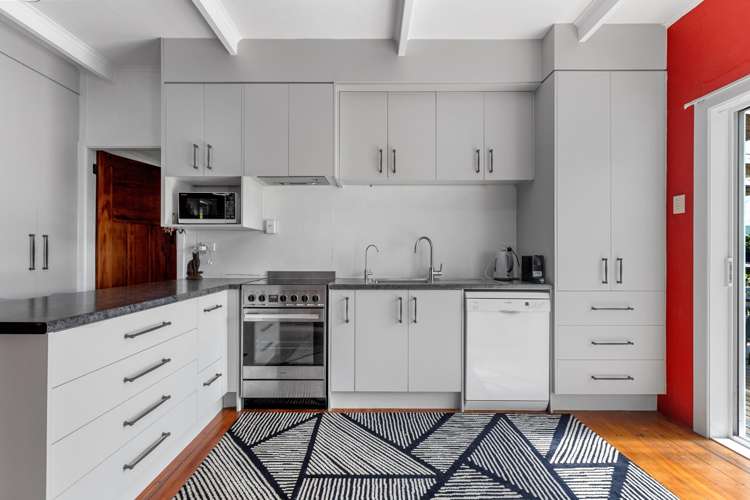 78 Pukehina Station Road Pukehina_8