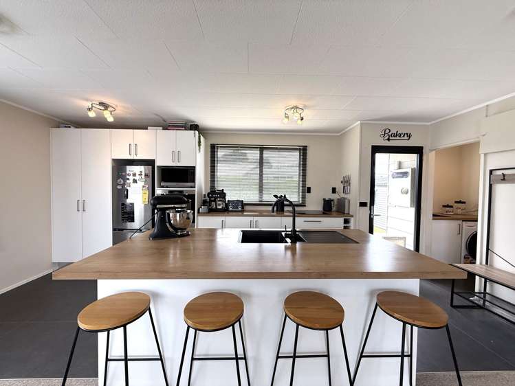 18 Aratapu Street Waitara_6