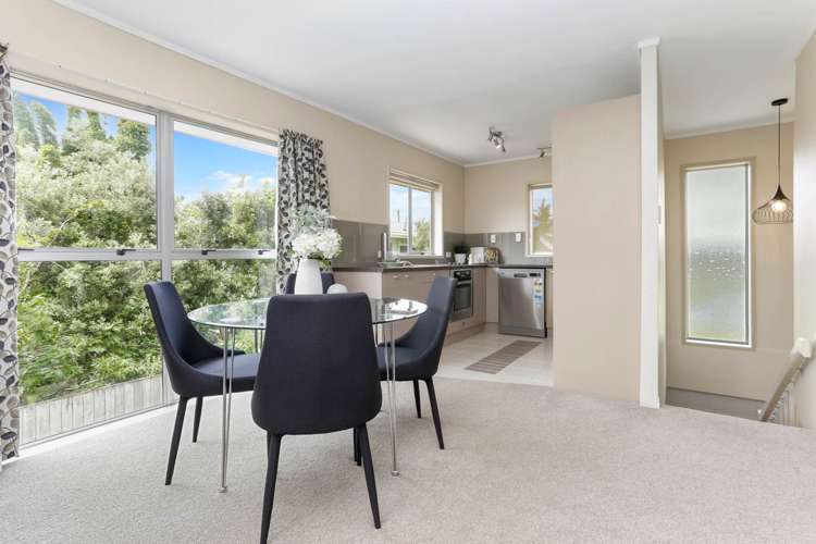 2/42 Eastglen Road Glen Eden_6