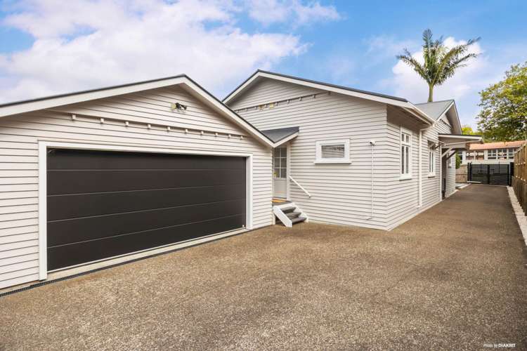 24 Heaphy Street Blockhouse Bay_15