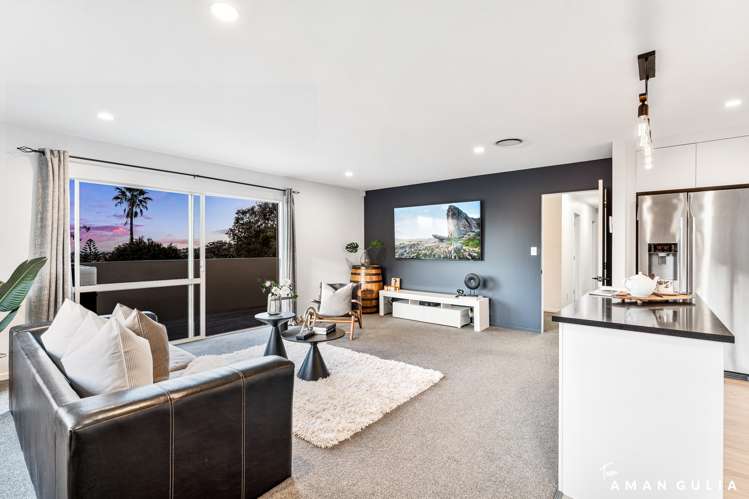 22 Whangaparaoa Road Red Beach_5