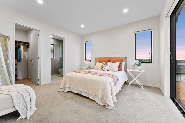 18 Siren Street Wainui_11