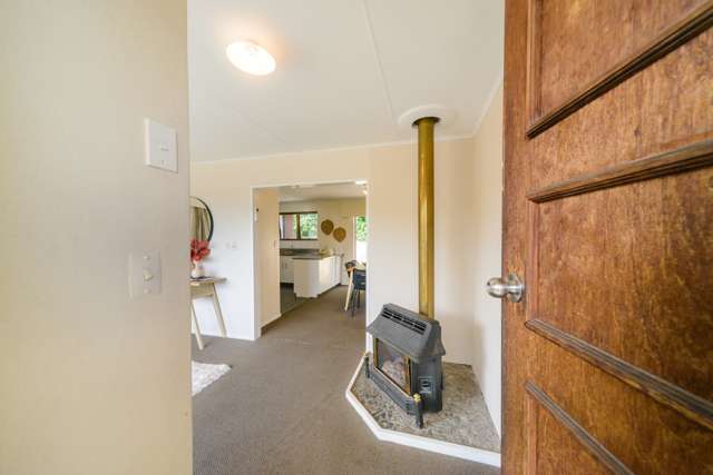 15 Suffolk Crescent Feilding_3