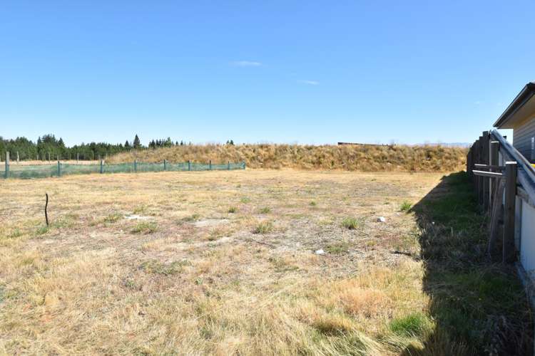 32 Lakeland Avenue Twizel_0