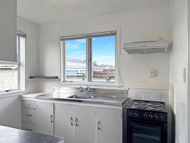 24 Baird Road 11139_2