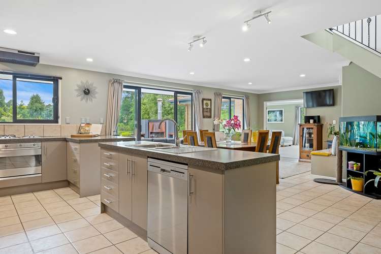 33 Adian Way Loburn_6