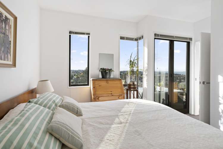 B406/525 East Coast Road Browns Bay_11