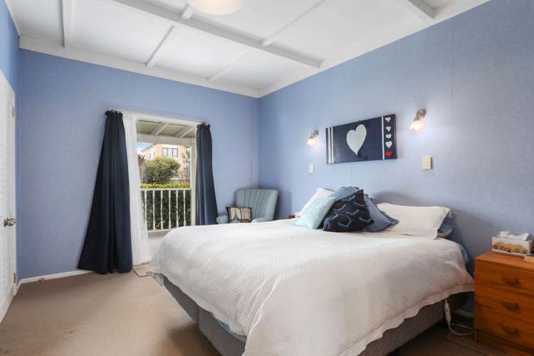 1 Kelvyn Grove Hillpark_18