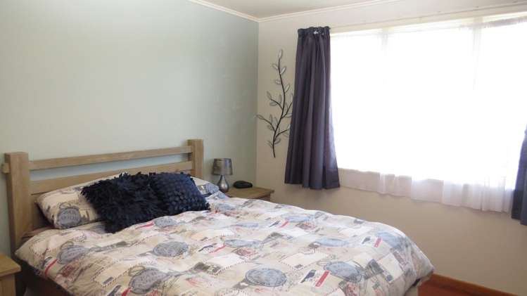 21 Melba Street Beach Haven_8