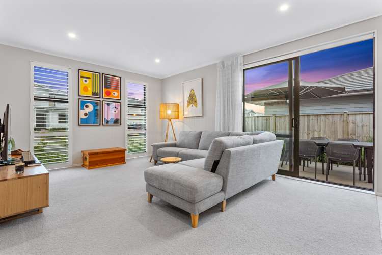 7 Onekura Street Red Beach_6