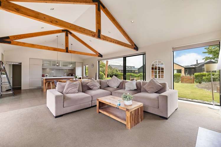 5 Glengarry Court Jack's Point_6