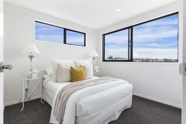 1/8 Chivalry Road Glenfield_7