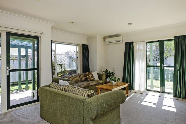 1b Knightsbridge Place Taradale_9
