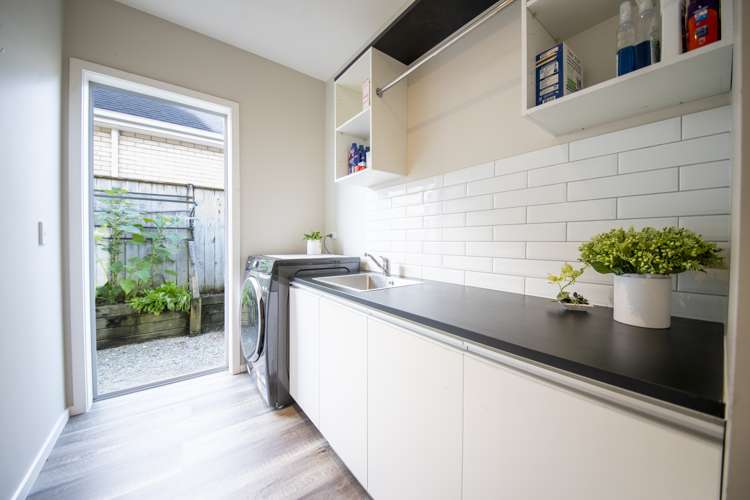 71 Westgate Drive Massey_15